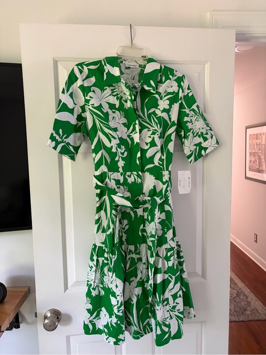Calvin Klein Dresses & Skirts - NWT Calvin Klein Green and White Floral Dress